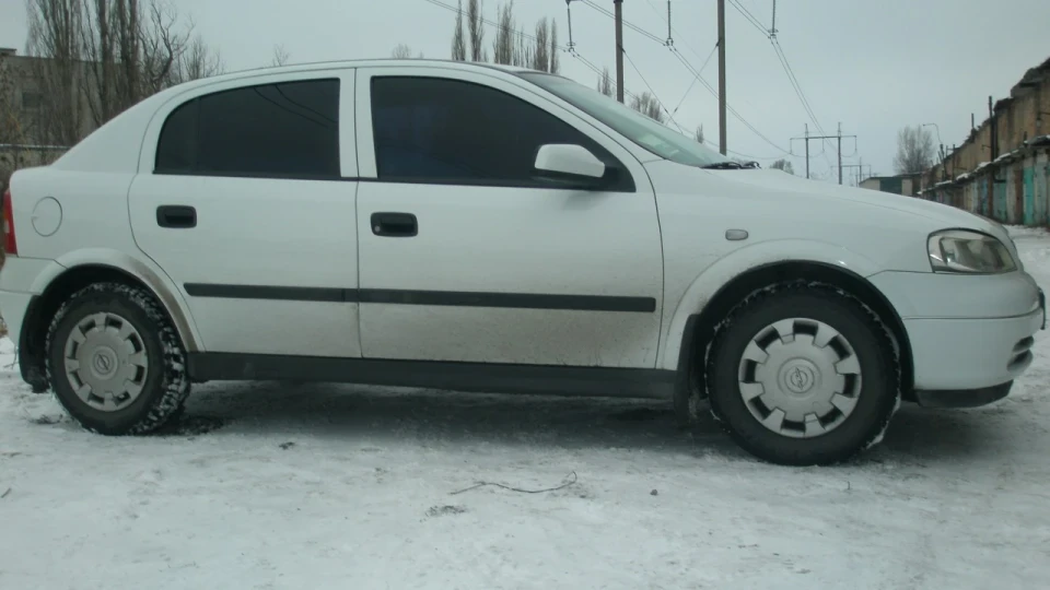 Opel Astra 2