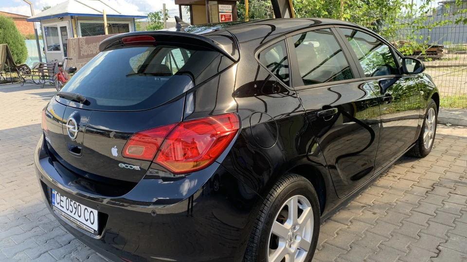 Opel Astra 1,3 CDTI ecoFLEX 5