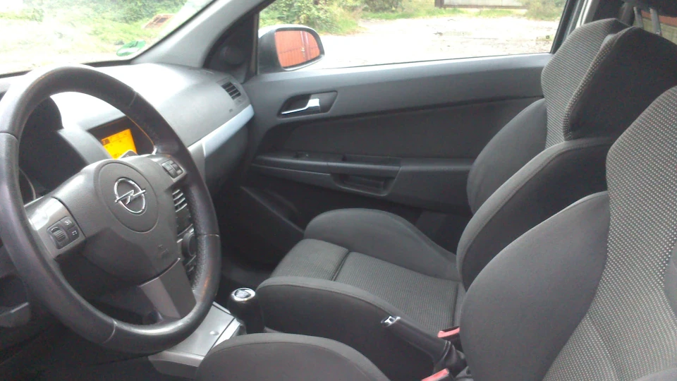 Opel Astra 1.3 cdti 5