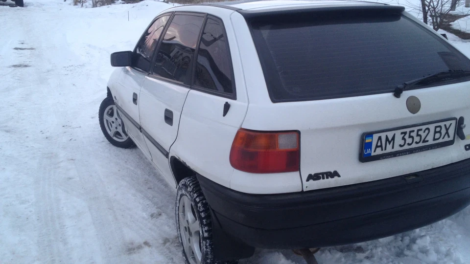 Opel Astra 1.4 монік 2