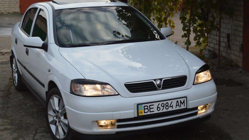 Opel Astra 1.4 2