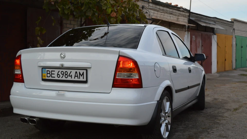 Opel Astra 1.4 3
