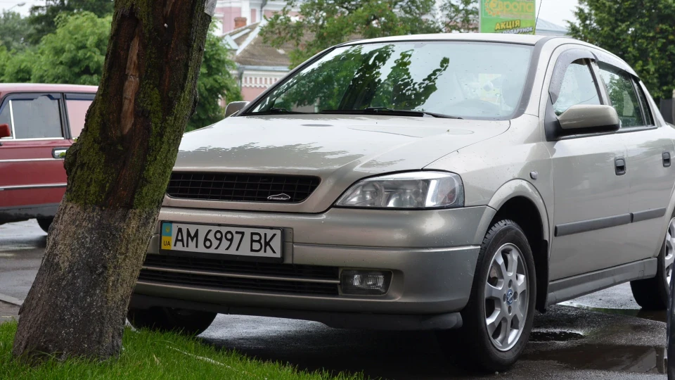 Opel Astra 1400cm3 4
