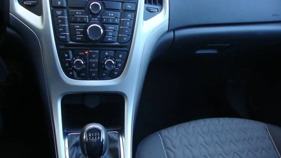 Opel Astra 1.4ATMO мех5 5