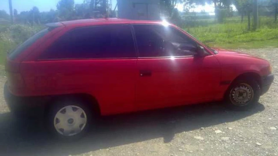 Opel Astra 1.4i 3