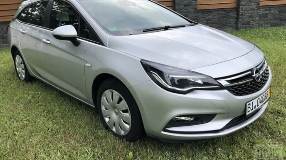Opel Astra 1.6 110 л.с.
