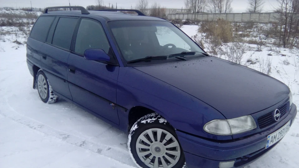 Opel Astra 1.6i 16v КІТ У МІШЦІ 2