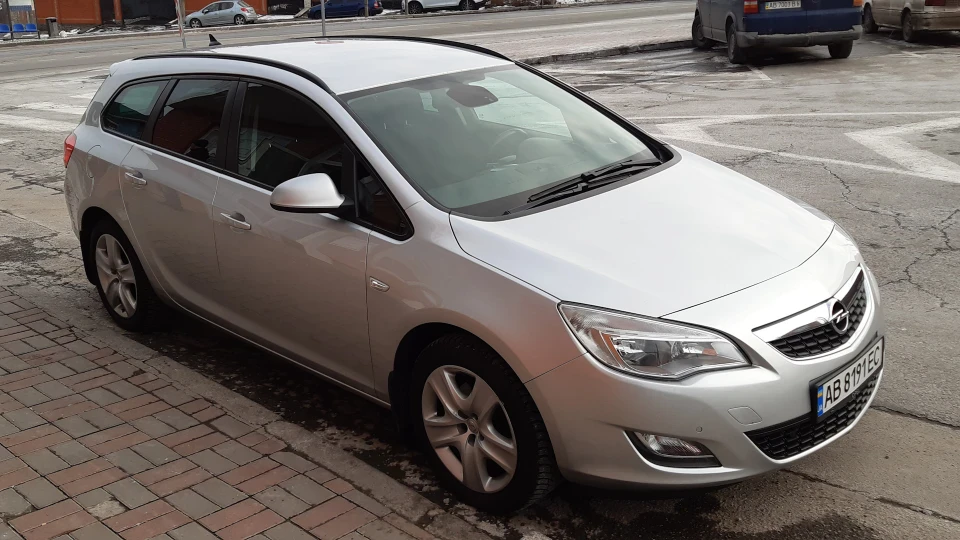 Opel Astra 1.7 CDTI Enjoy Exclusive