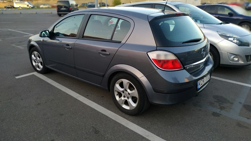 Opel Astra 1.7 CDTI 5