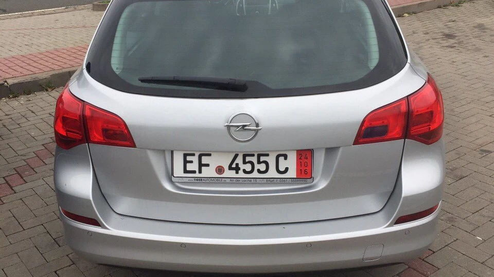 Opel Astra 1.7 Sport Tourer 2