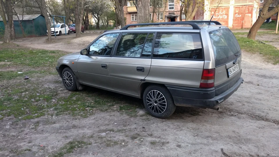 Opel Astra 1,7 TD 3