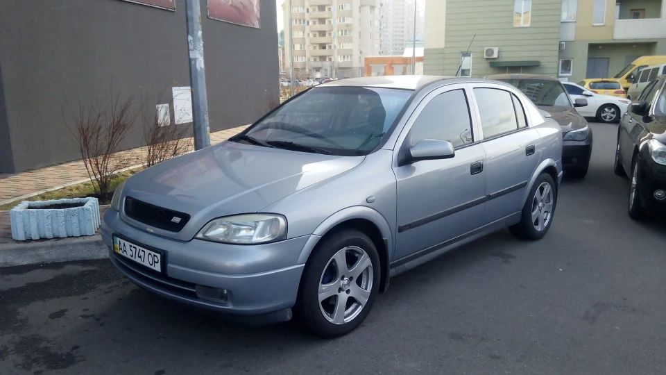 Opel Astra 1.8 АКПП 3