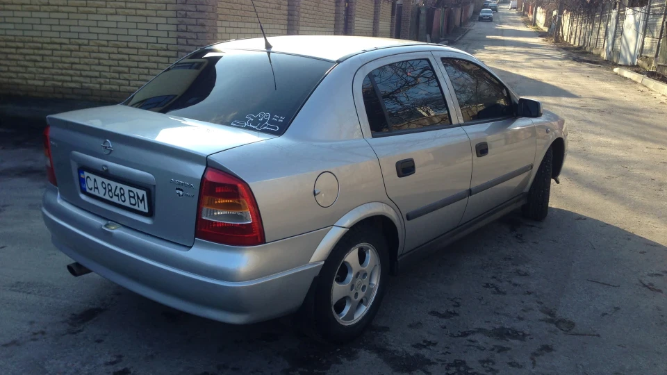 Opel Astra 1.8 АКПП 4