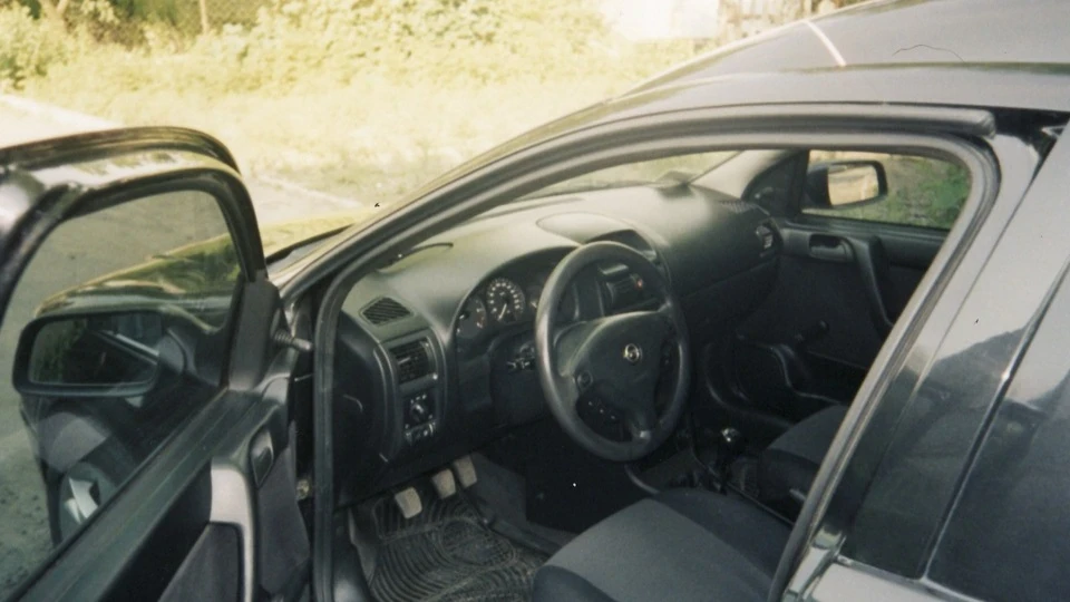 Opel Astra 2.0 DTI 16 V 4