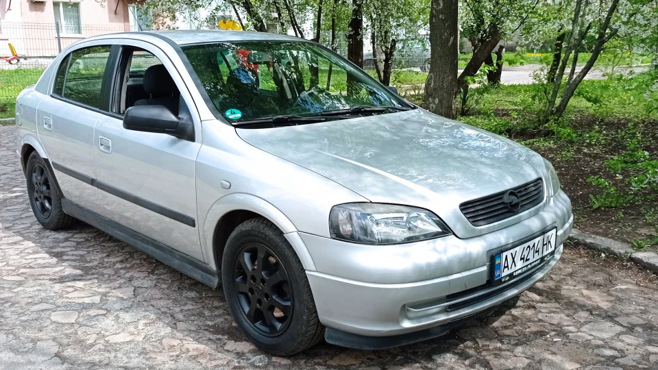 Opel Astra 2.0 DTI Njoy 2