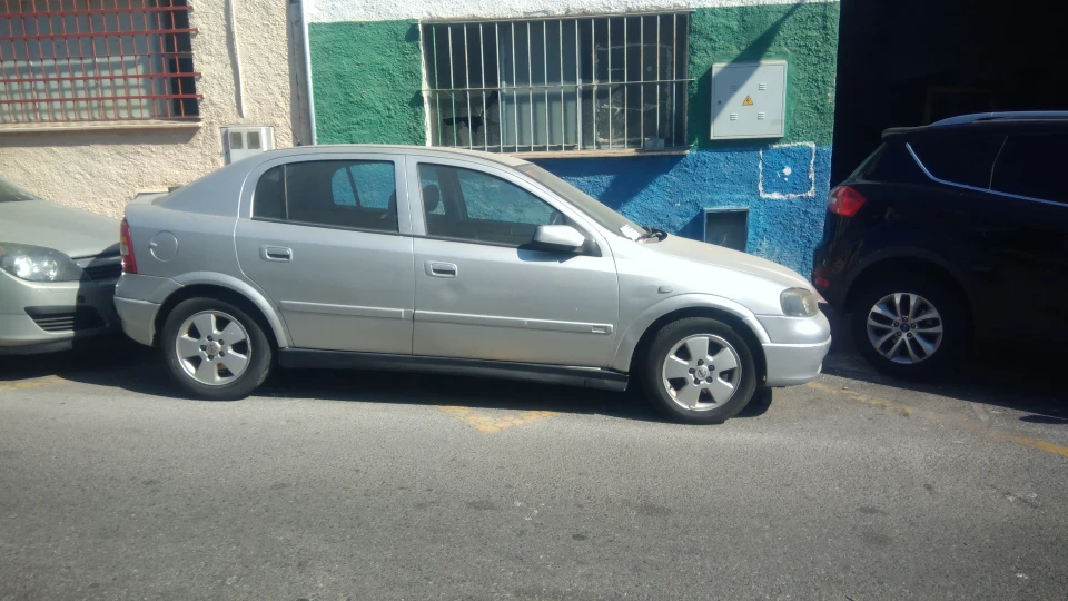 Opel Astra 2,0 куба автомат TDI 3
