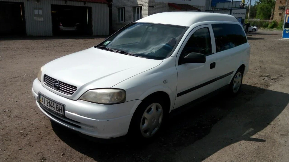 Opel Astra 2.0 турбо дизель газ бен 2