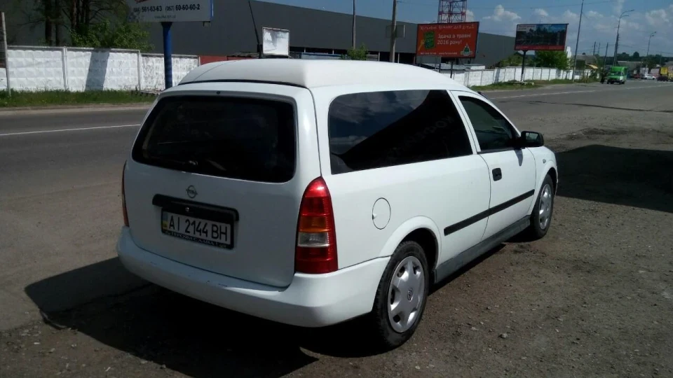 Opel Astra 2.0 турбо дизель газ бен 3