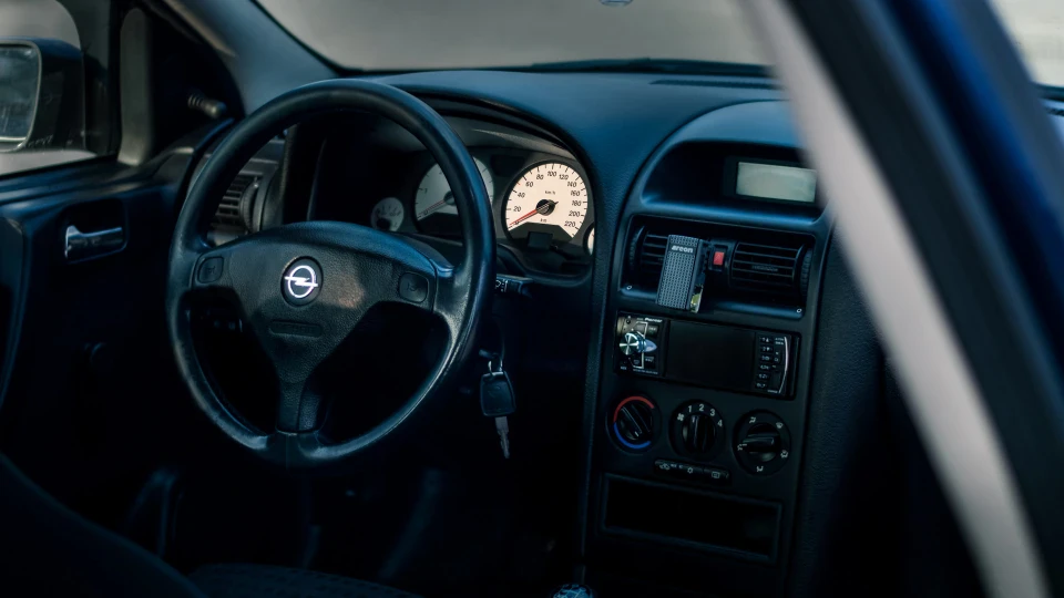 Opel Astra 2.0 Він Дизель 5