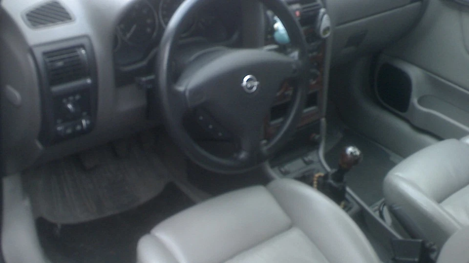Opel Astra 2.2 запальничка 2