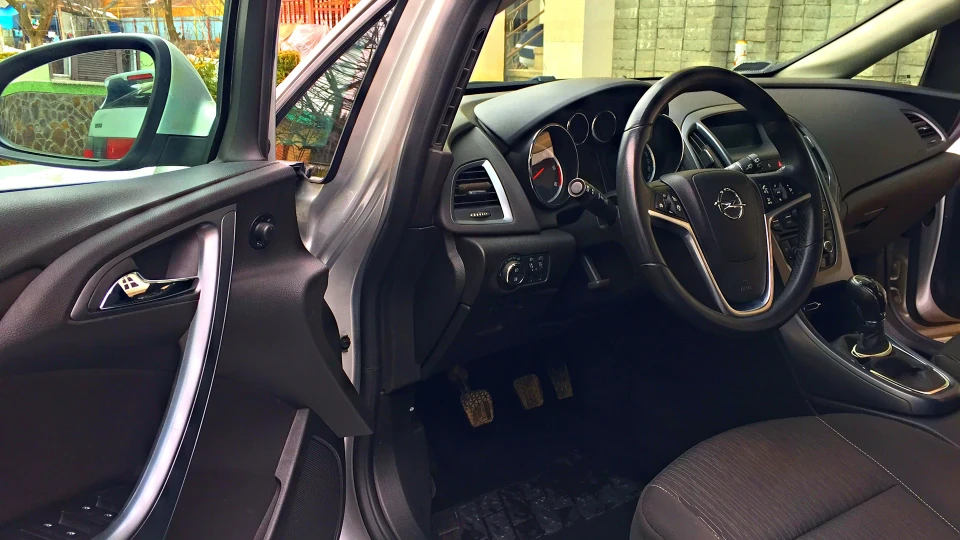 Opel Astra 🥎 Active 5