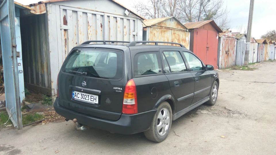 Opel Astra Caravan 1.7 DTi 2000edit 2
