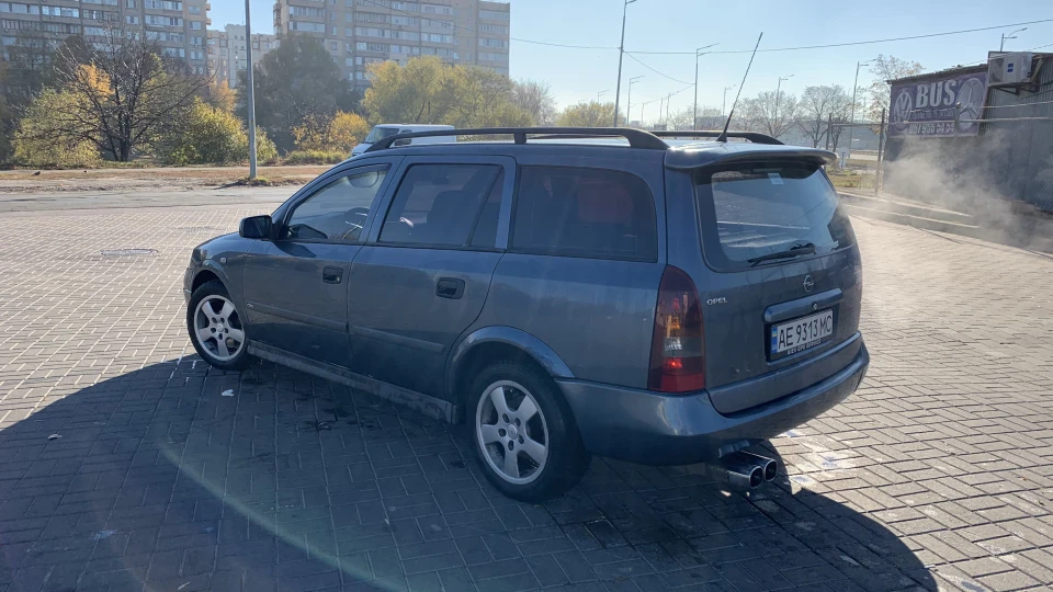 Opel Astra Caravan 2.0 АТ CDX 2