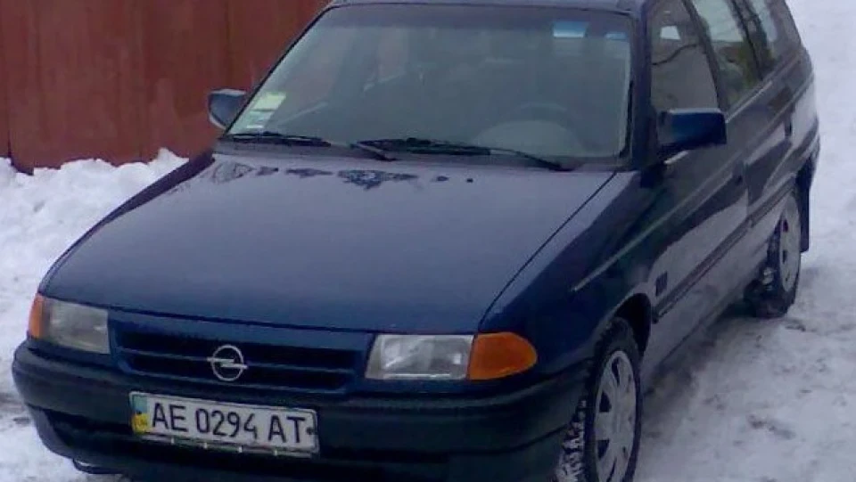 Opel Astra Caravan C16NZ 3