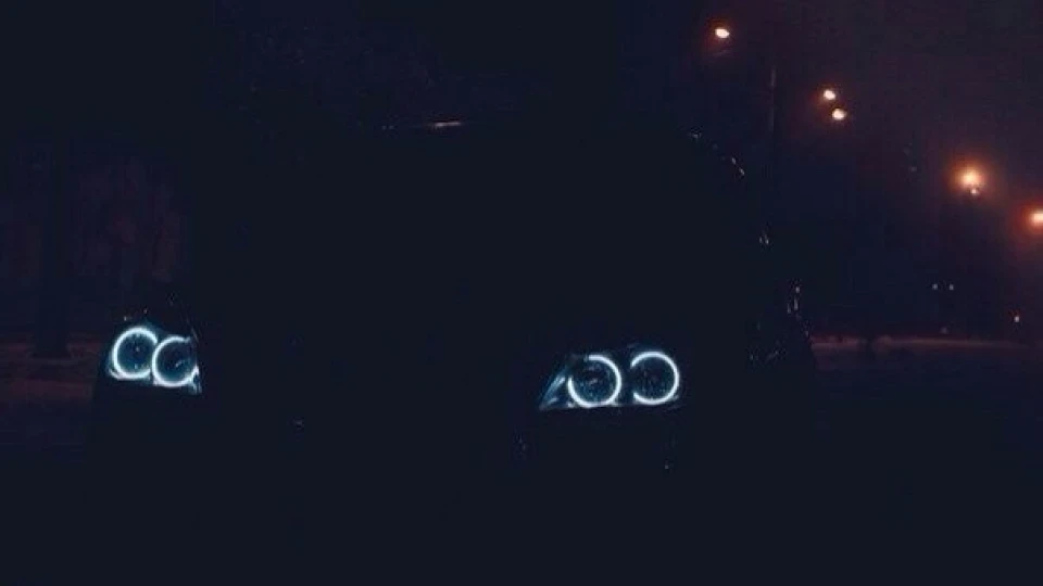 Opel Astra чорна Така класна)
