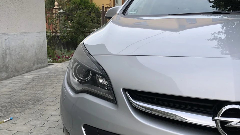 Opel Astra Cosmo 2