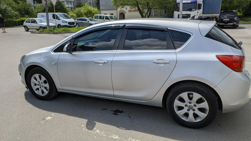 Opel Astra ecoFLEX 2014 2