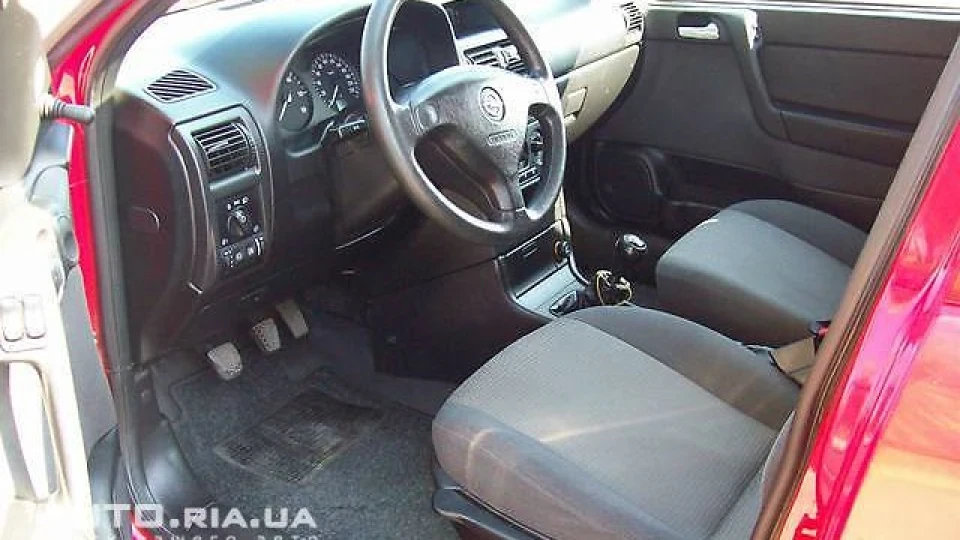 Opel Astra фургон f70 4