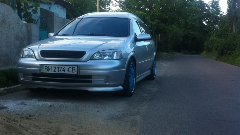 Opel Astra фургончик дядечка мокуса 5