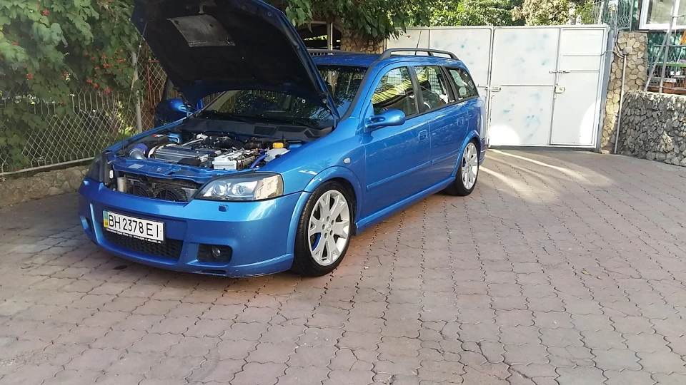 Opel Astra Блакитний Вагон 2