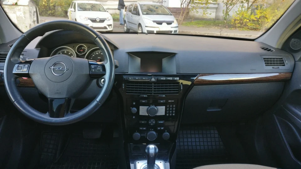 Opel Astra H Cosmo 2
