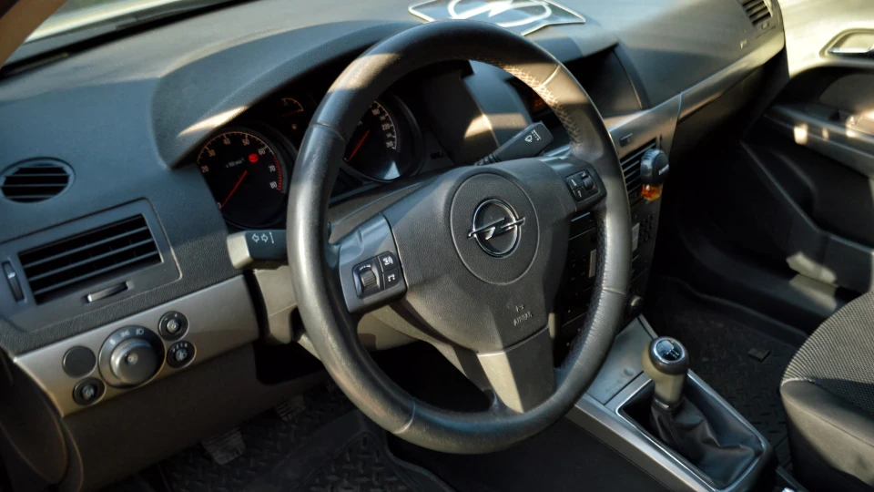 Opel Astra H TwinPort