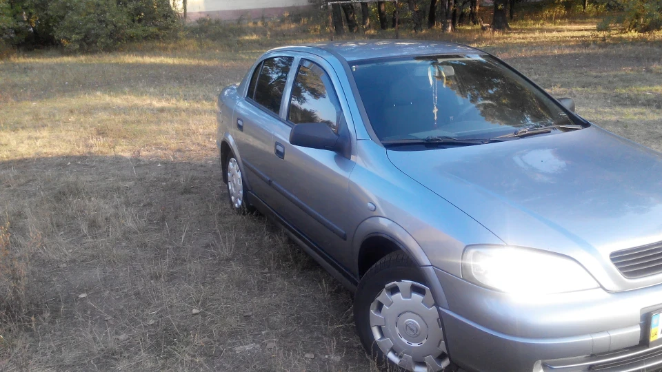 Opel Astra ластівка 2
