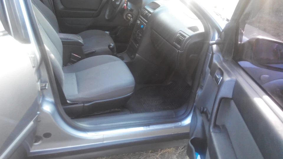 Opel Astra ластівка 4
