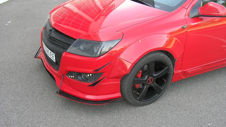 Opel Astra MK5 4