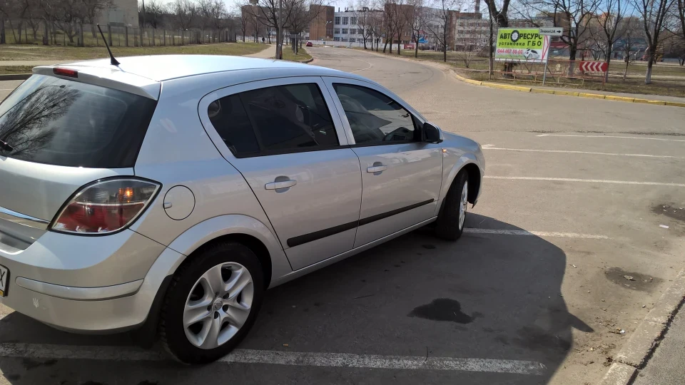 Opel Astra Блискавка 2