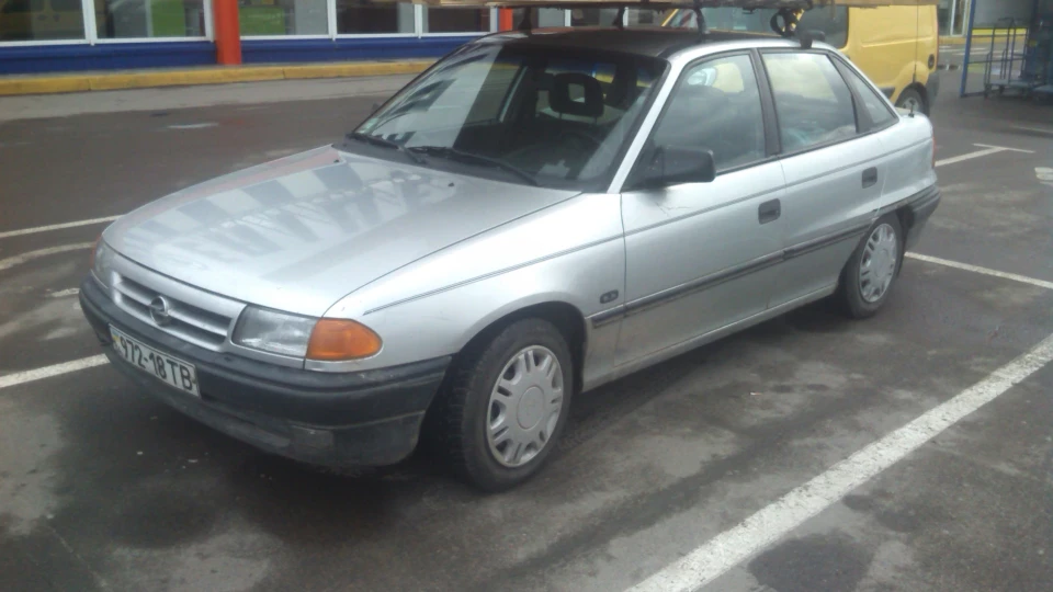 Opel Astra - Unbeatable Palace
