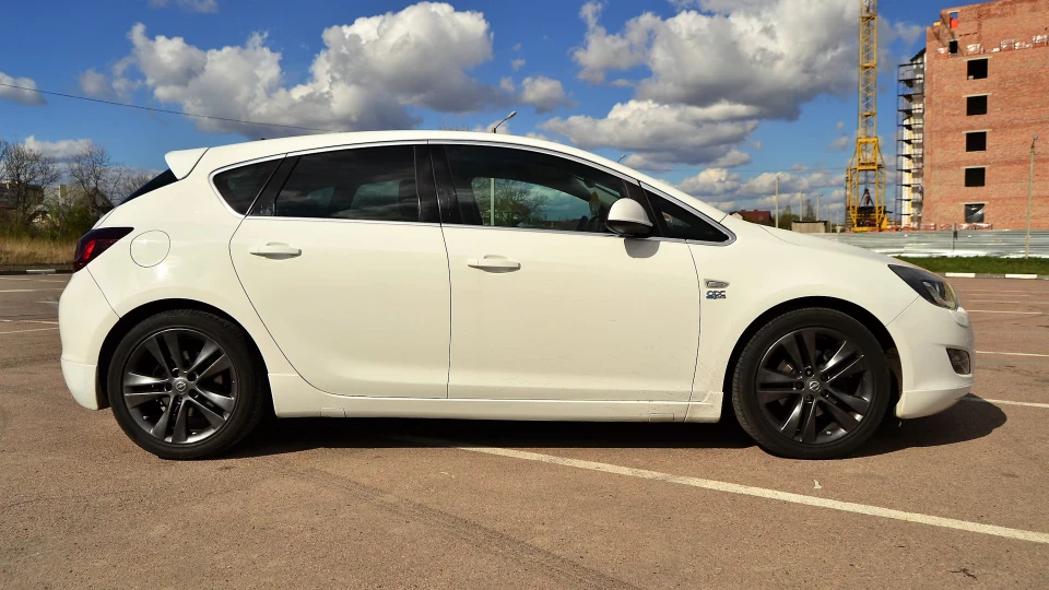 Opel Astra OPC-Line 1.7 STAGE ONE 3