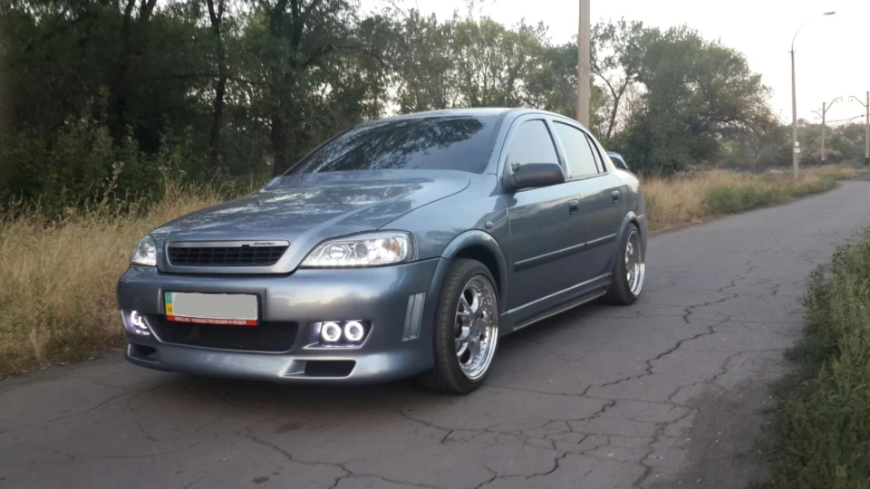 Opel Astra piAstra 3