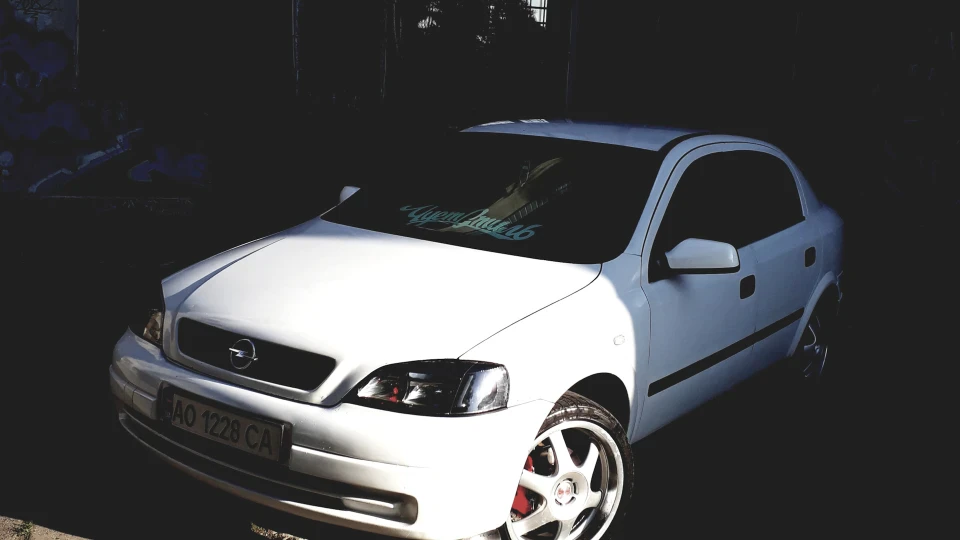 Opel Astra Пломбір 3