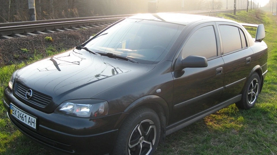 Opel Astra REvolution 2