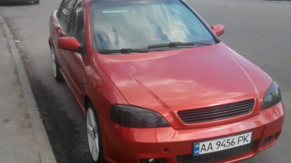 Opel Astra Руда Бестія 2