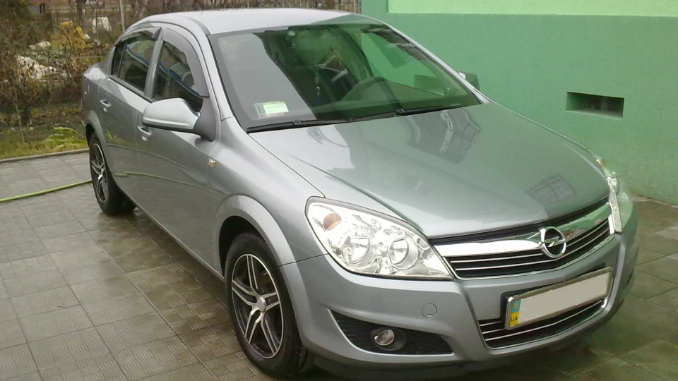 Opel Astra Sedan "VadyMobile" 3
