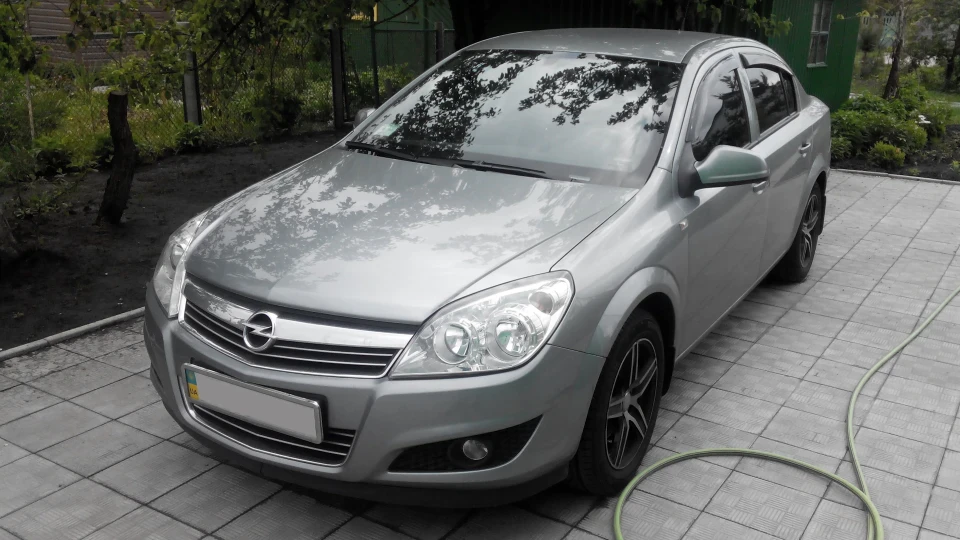 Opel Astra Sedan "VadyMobile" 4