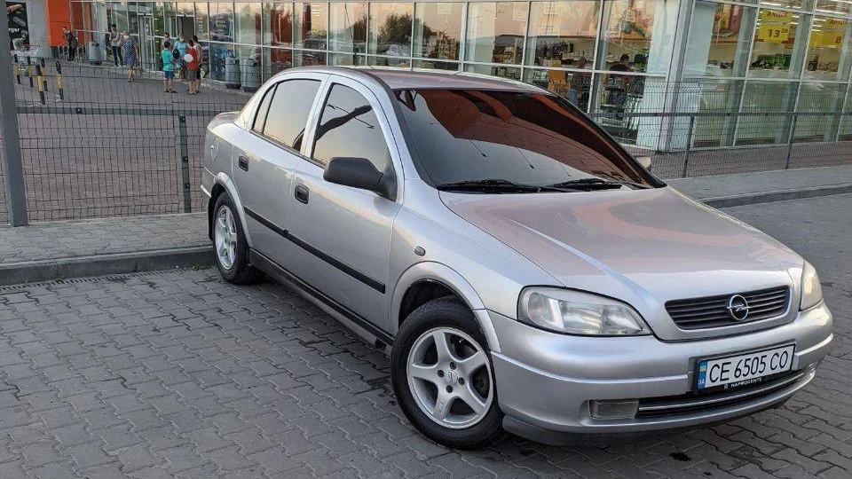 Opel Astra Сіра мишка