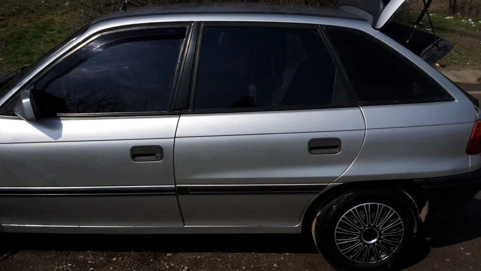 Opel Astra Срібля 2